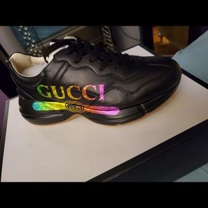 Gucci Rhyton logo-print leather trainers